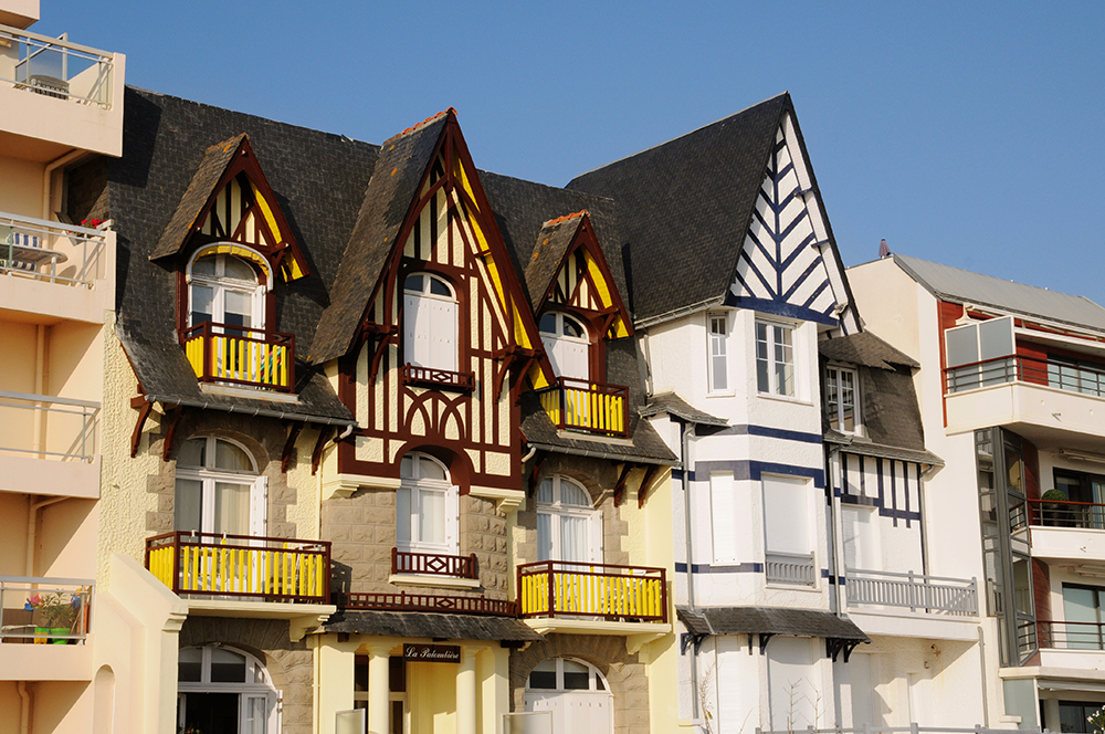 (Image)-Image-19-LaBaule-Escoublac-CR-Pack-Shot-63982702.jpg