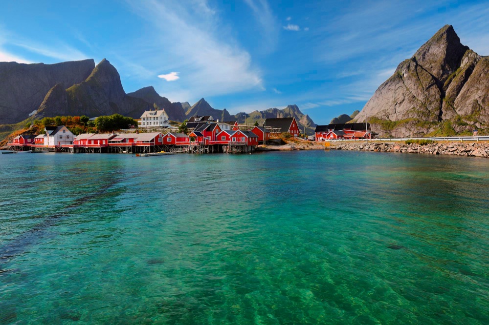 (Image)-Image-P-43-GAUCHE-ILES-LOFOTEN-PAYSAGE-1000.jpg