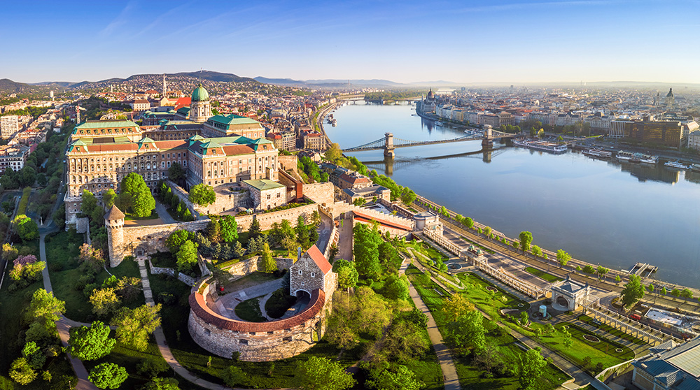 (Image)-Image-P27-Bas-Hongrie-Budapest-Danube-DR-DZGPhotography-1078814498.jpg