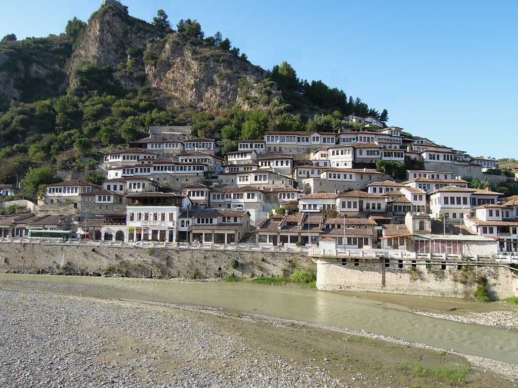 Albanie - 3
